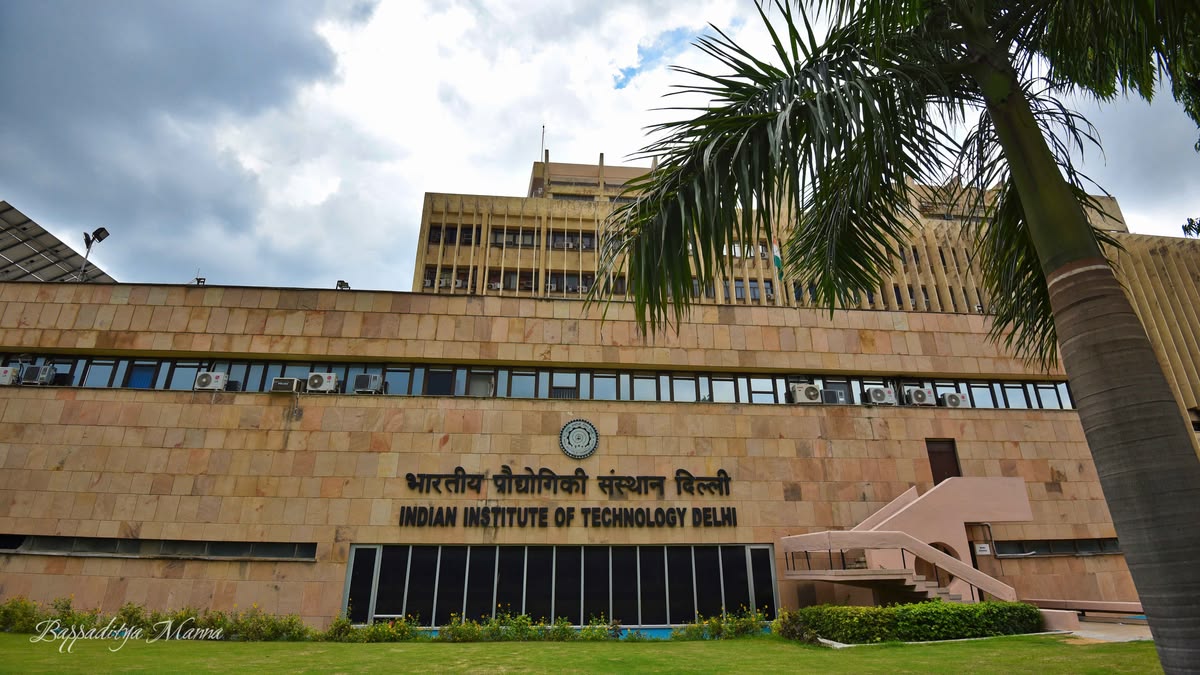 IIT Delhi campus gate
